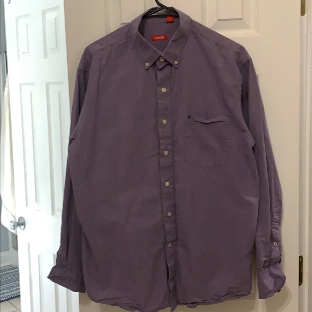 Izod button down